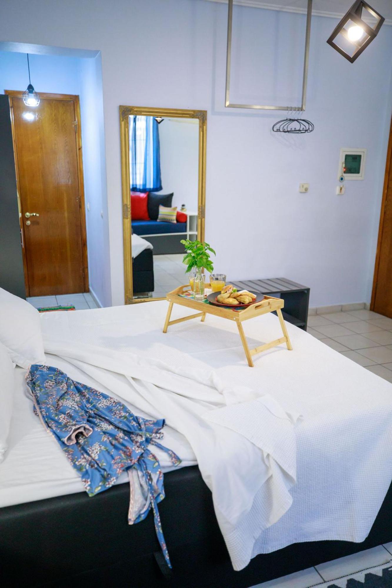Adriana'S Downtown Studio-Parking Lot Included Patras Ngoại thất bức ảnh