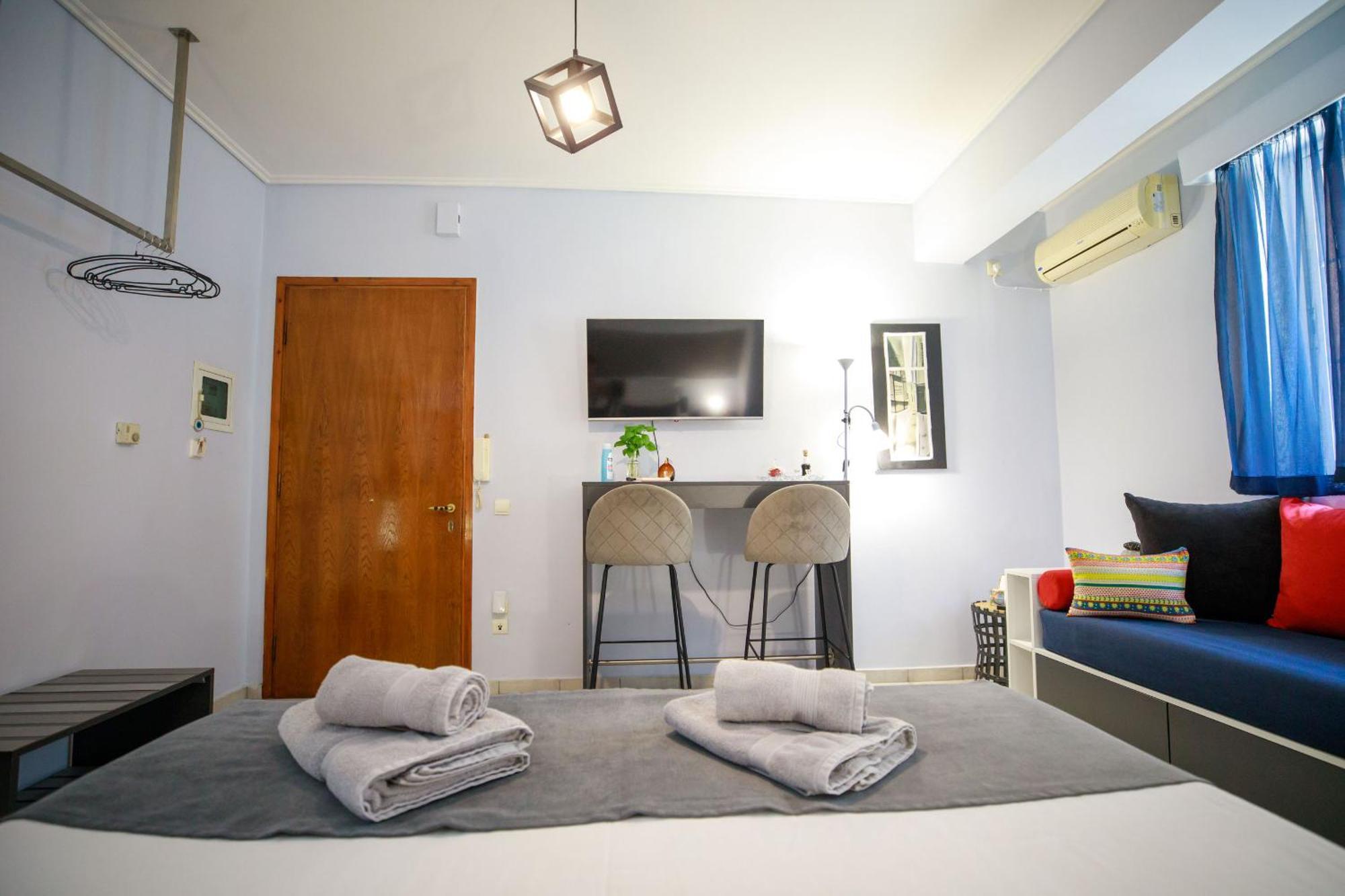 Adriana'S Downtown Studio-Parking Lot Included Patras Ngoại thất bức ảnh